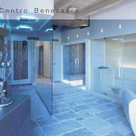 Hotel Relais Assunta Madre 4*