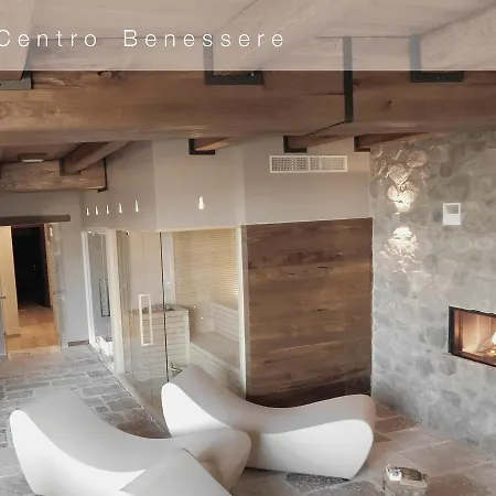 Hotel Relais Assunta Madre 4*