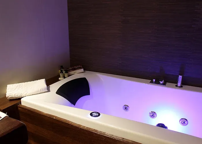 Отель Relais Assunta Madre Ривизондоли